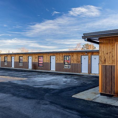 Copperhead Lodge Anaconda Exterior photo